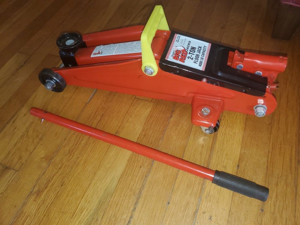 2 ton floor jack nearly brand new