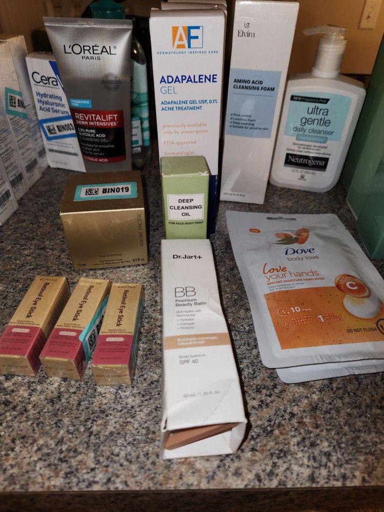 Skin Care Stock Pile Sale (read post description before messaging)