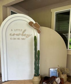 Wood arches/backdrop