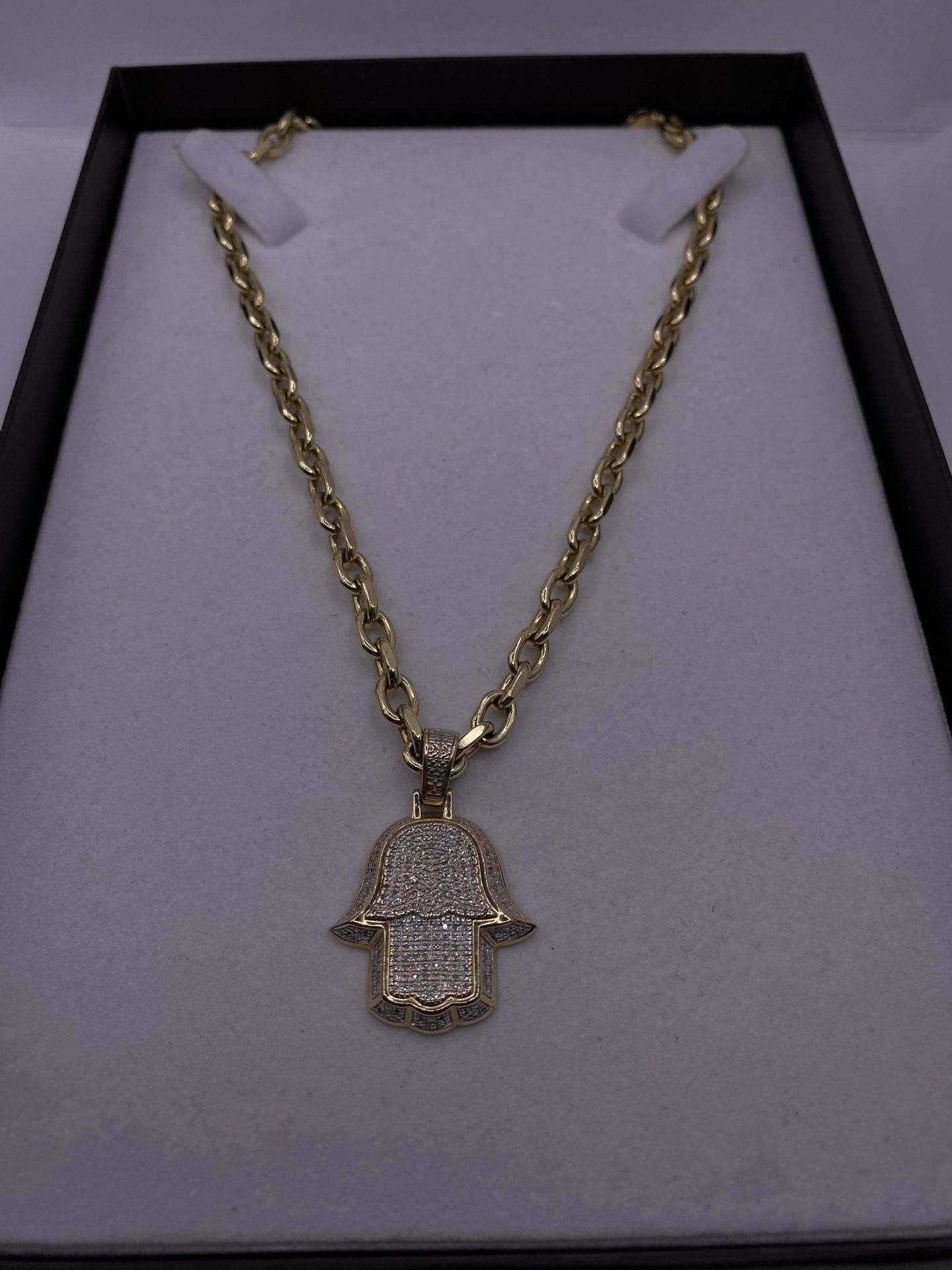 14kt Yellow Gold Chain with Hand Chain - 52.96g