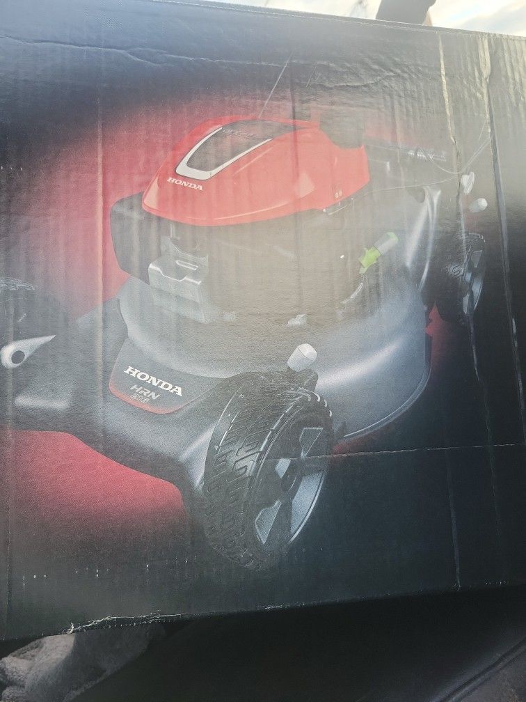 Brand New Honda Mower In Box