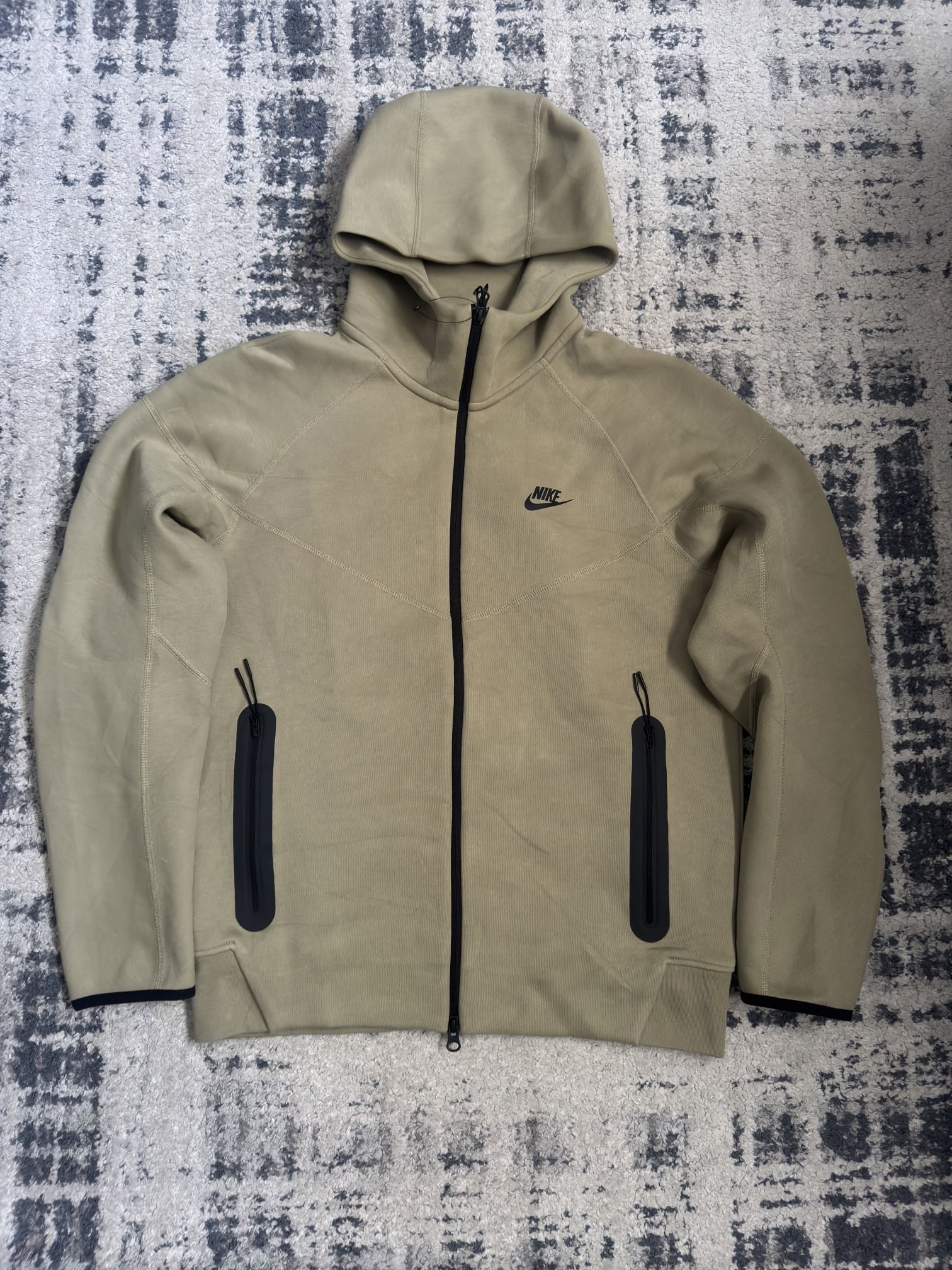 Nike Sportswear Tech Fleece Men's Full-Zip Hoodie - Olive- Size Medium