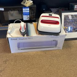 Cricut Explore Air 2 Smart Cutting Machine