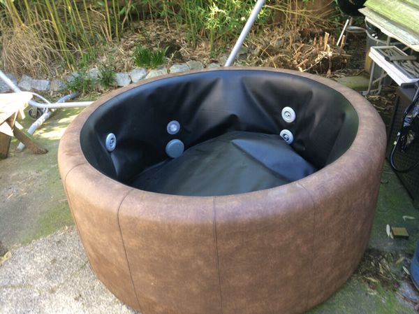 Softub Hot Tub For Sale In Seattle Wa Offerup