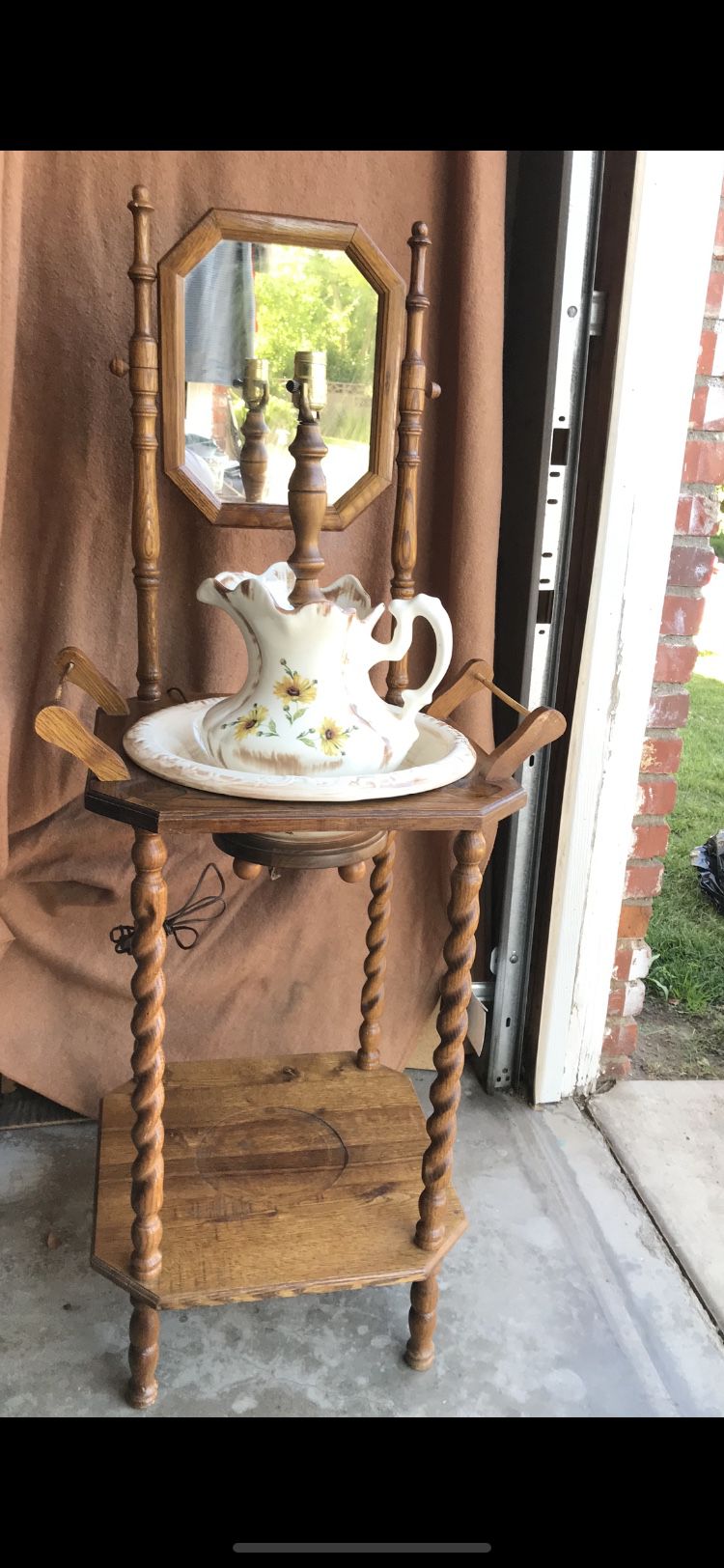 Antique Wash stand And Lamp 