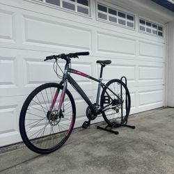 Diamondback Clarity 2 Disc Hybrid Bike - Medium Frame - Great Condition