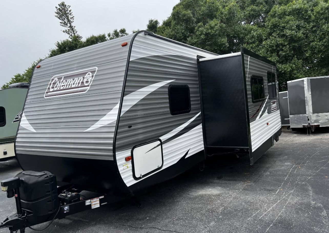 2019 Coleman 285BH