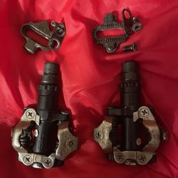 Set Of Shimano SPD pedals And Clips.