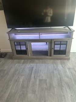 Tv stand