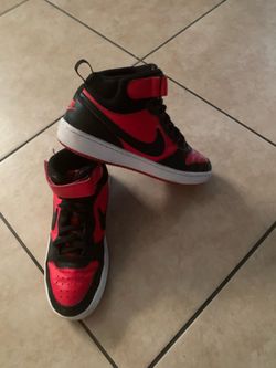Nike court shoes