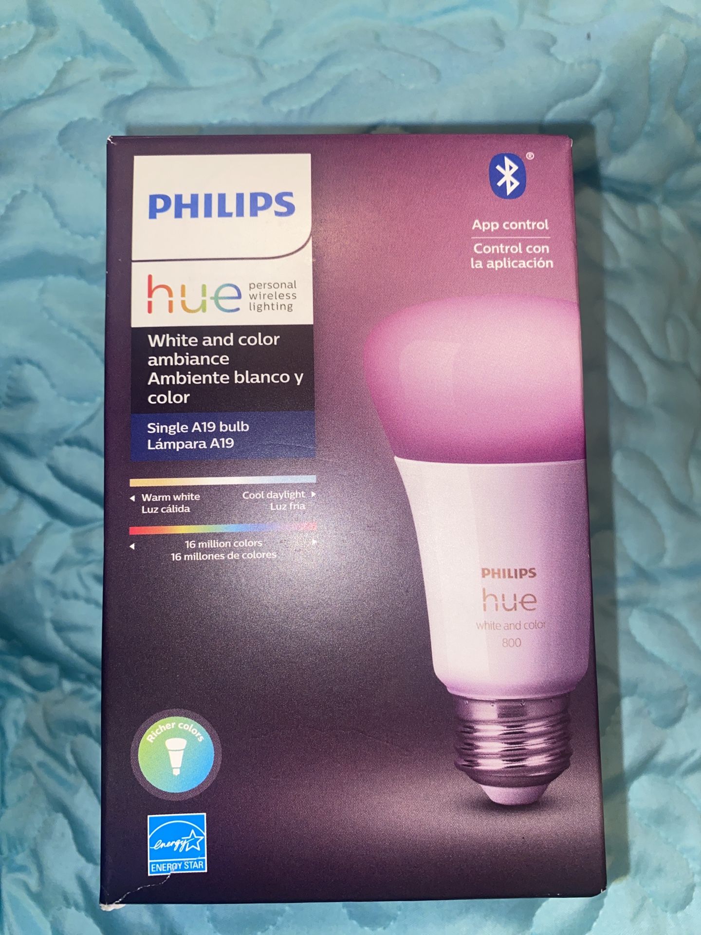 Phillips Hue Light Bulb 💡