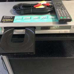Sony Cd / DVD Player DVP-NS425p