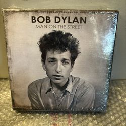 Bob Dylan - Man On The Street