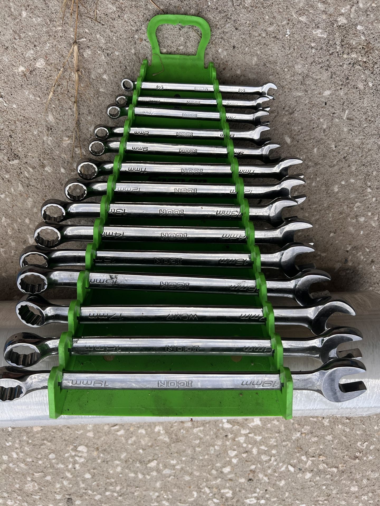 NEW 14 Piece icon Metric Wrench Set