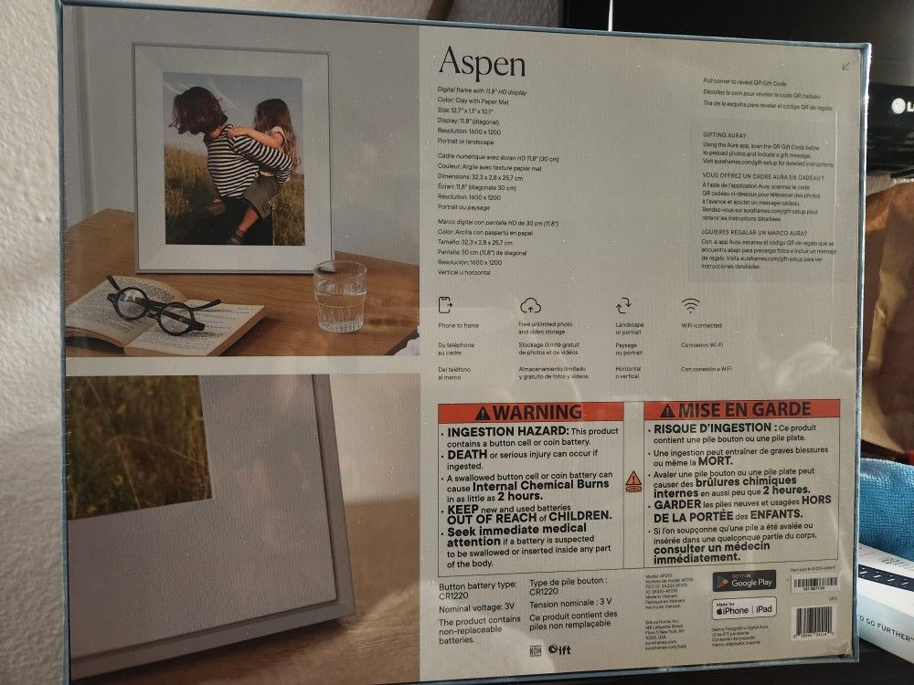 2 Brand New Digital Photo Frames