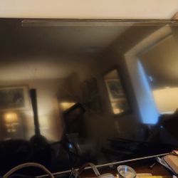 55" FIRE TV Comes With The Hanging On Wall Thing 