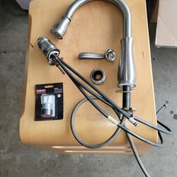 Kitchen Sink Faucet Delta