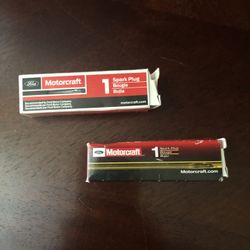 New Motorcraft SP-479 Spark Plugs