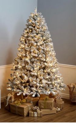 Artificial Christmas Tree 7.5 feet🎄