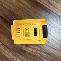 New Dewalt 5aH battery