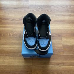 Air Jordan 1 “UNC”