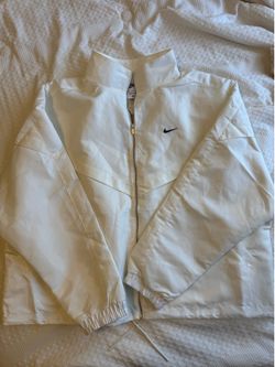 Nike windbreaker