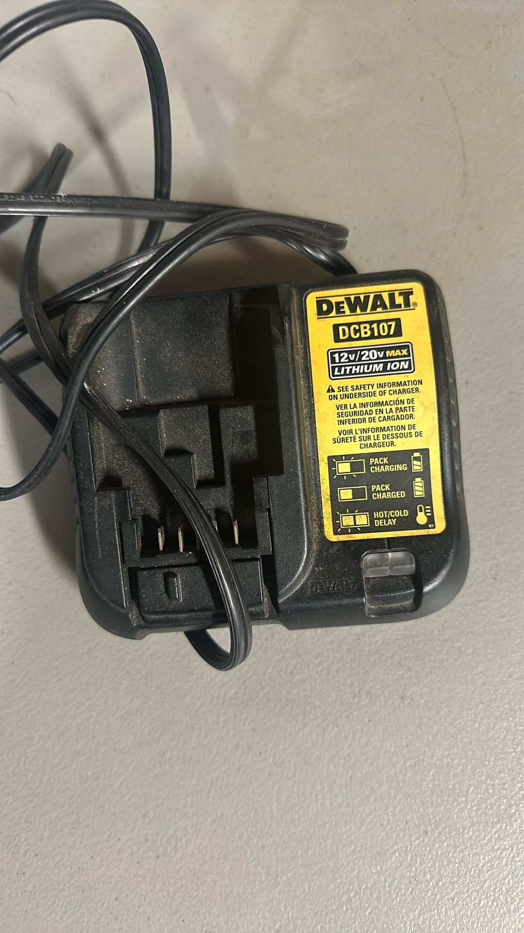 Dewalt Dcb107 Battery Charger. Works Great Upgraded Dual.
