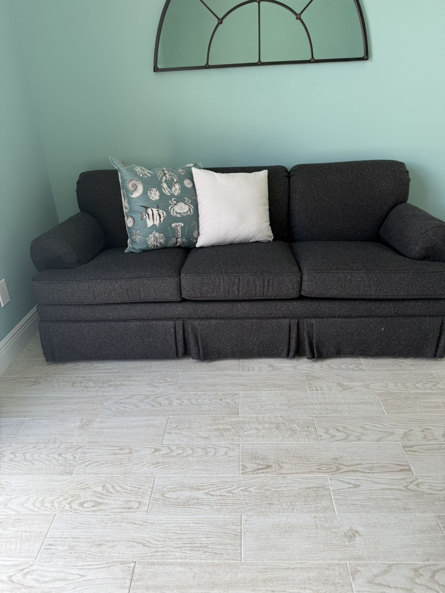 Sofa – Ethan Allen