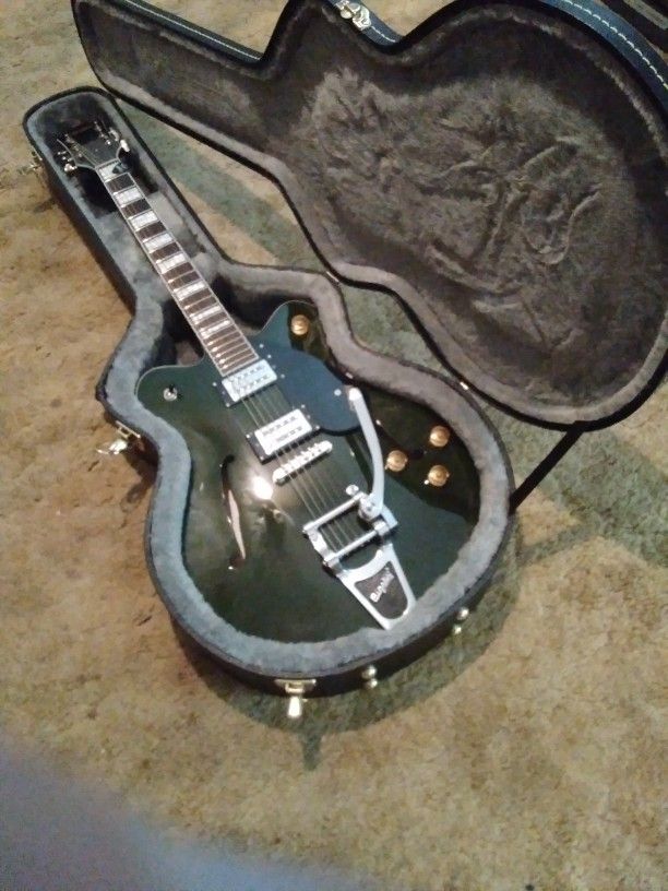 Gretsch G2622t Streamliner guitar