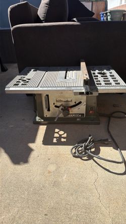 Makita tablesaw