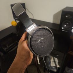 Silver Dragon And Sennheiser  Headphones 