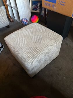 Ottoman pair