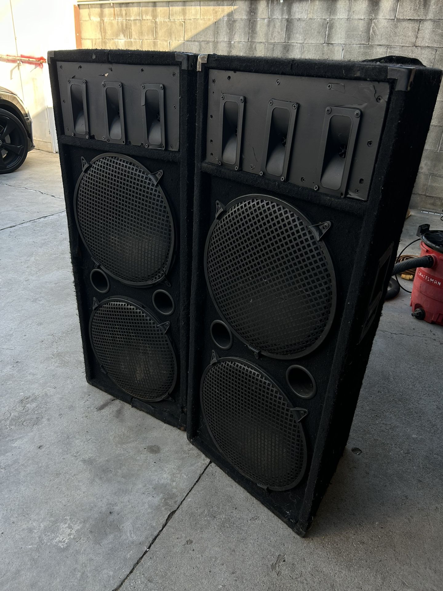 15 Inch DJ Speakers