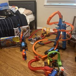 Hot wheels Tracks, Mario Racing, With Boxes Complete And Working 