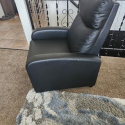 Small Recliner Massage Chair