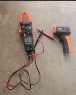 Digital Clamp Meter & Thermometer