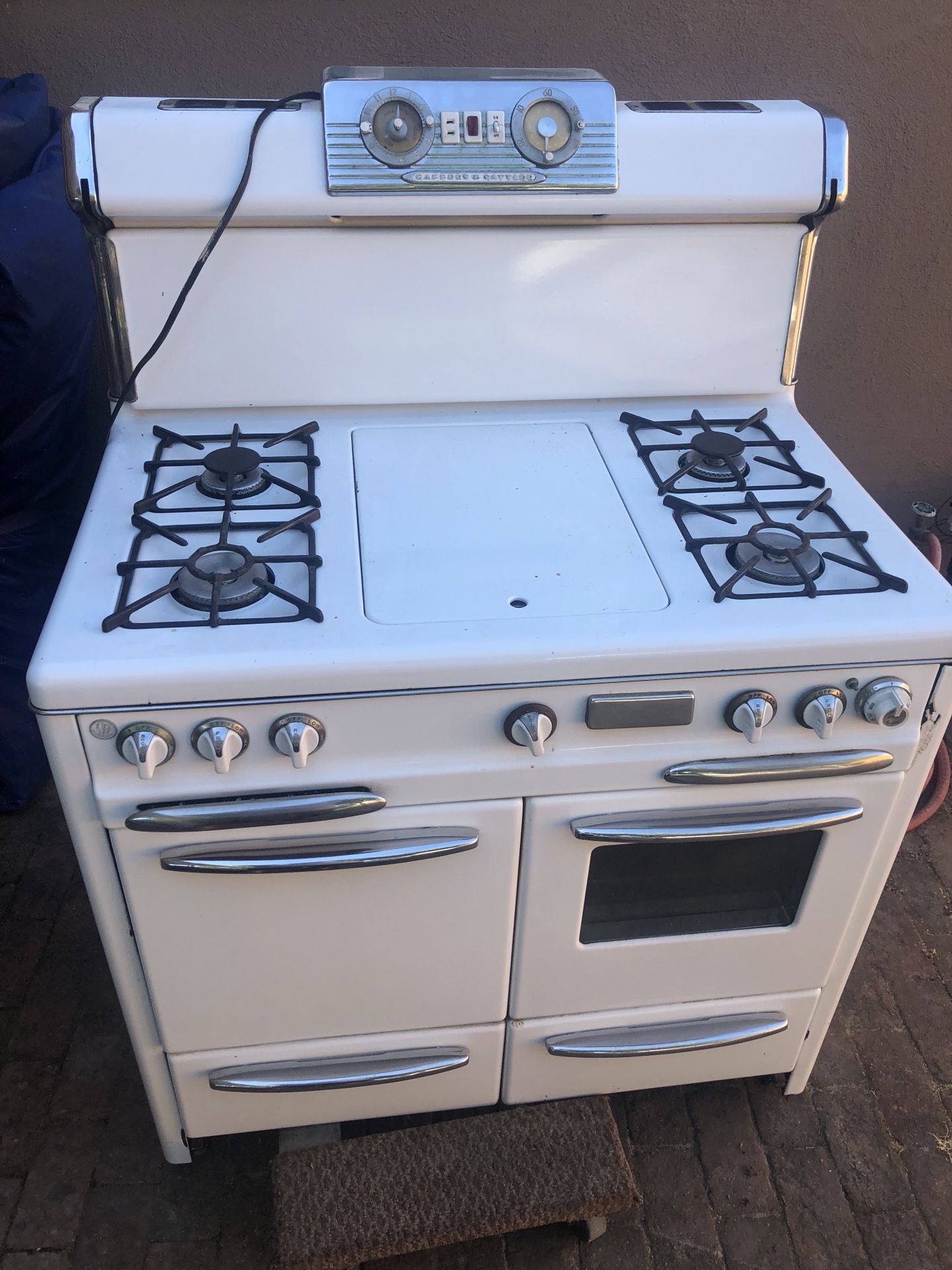 Vintage Gaffers & Sattler 1950’s stove oven