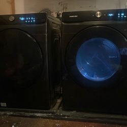 Samsung Beaumont  Stackable Washer & Dryer 