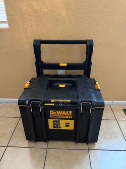 Dewalt ToughSystem 2.0 Rolling Toolbox