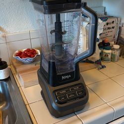 Ninja Blender 