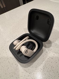 Beats Powerbeats Pro