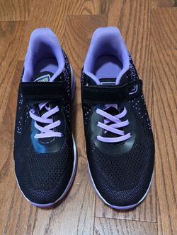 Brand new girls gym shoes