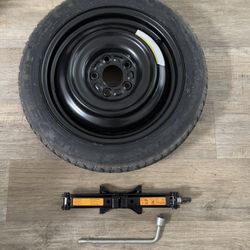 Nissan Juke 2013 Spare Kit