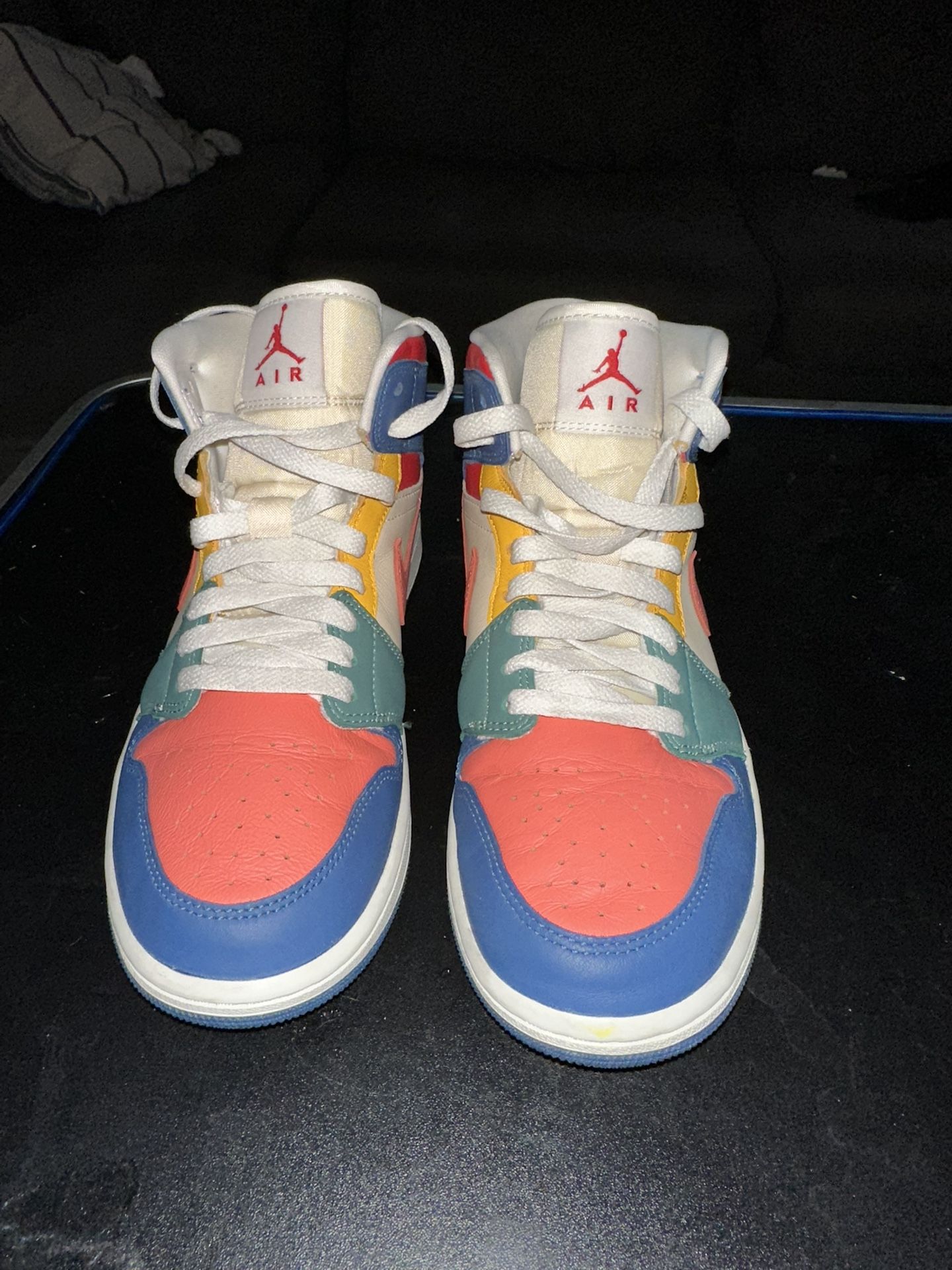 Nike Air Jordan 1  Mid SE Multi-color