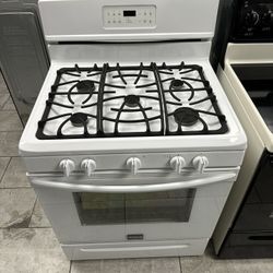 Frigidaire 30 Inch Gas Stove Five Burners With Self Clean White Color 
