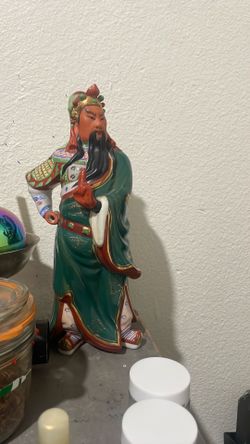 Bushido statue