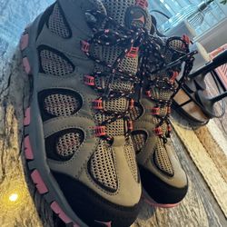 Girls Hiking Boots Size 6 Youth