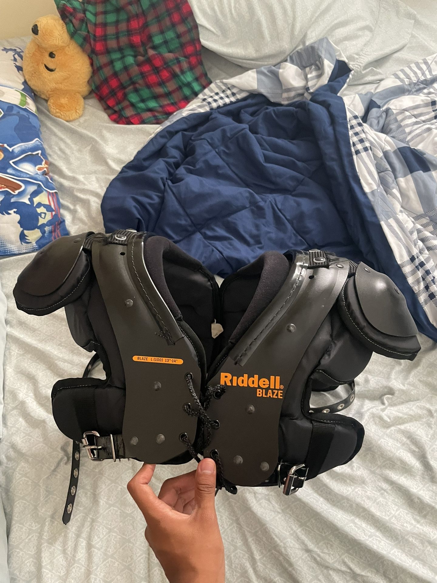 Riddell Youth Pads Size Large