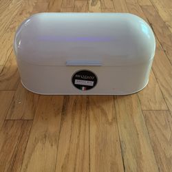 Bread Bin