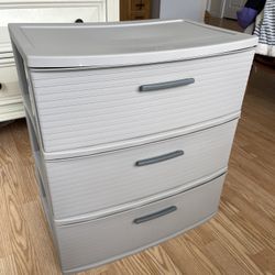 Sterilite 3 Drawer Wide Storage Container 